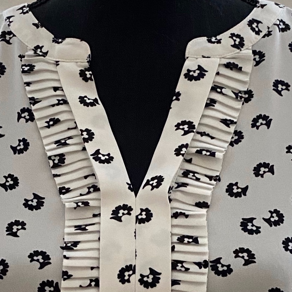 Talbots Top - Picture 8 of 10